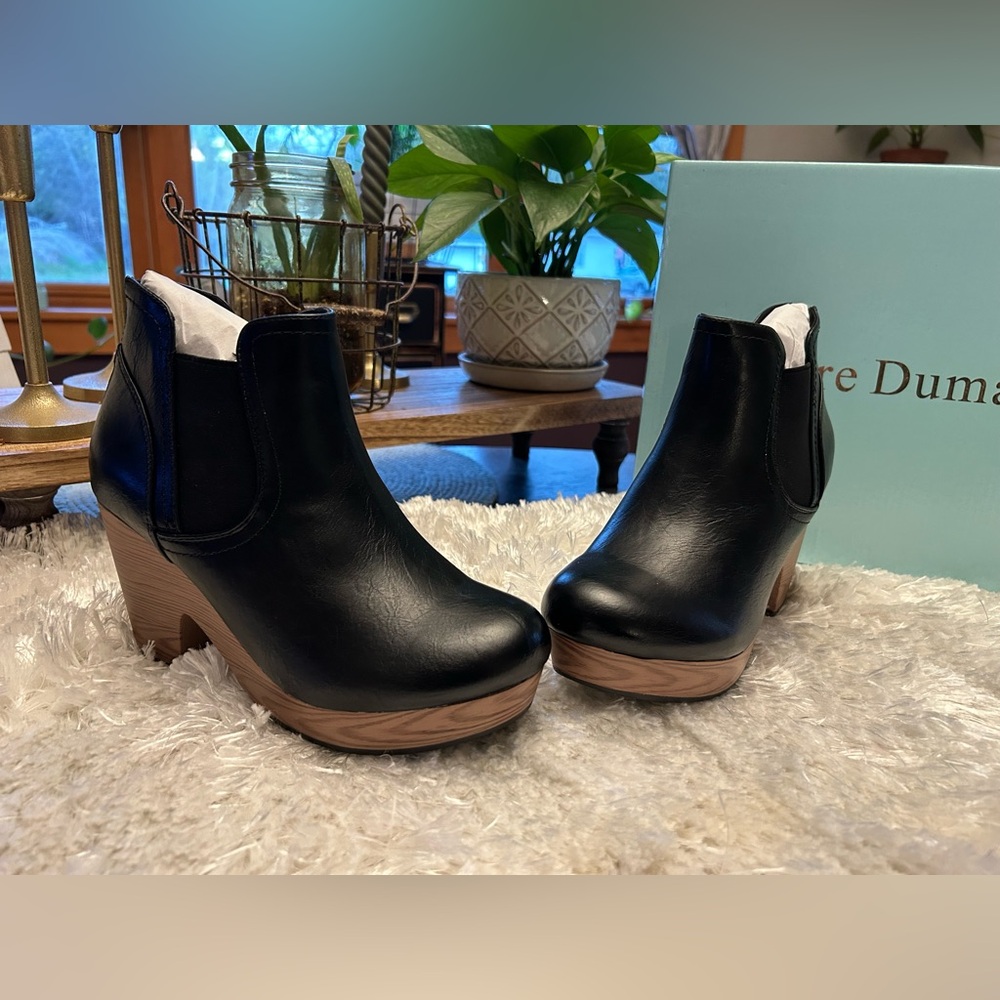 Beautiful “Pamela” Pierre Dumas booties in black. Size 7.  New with box.